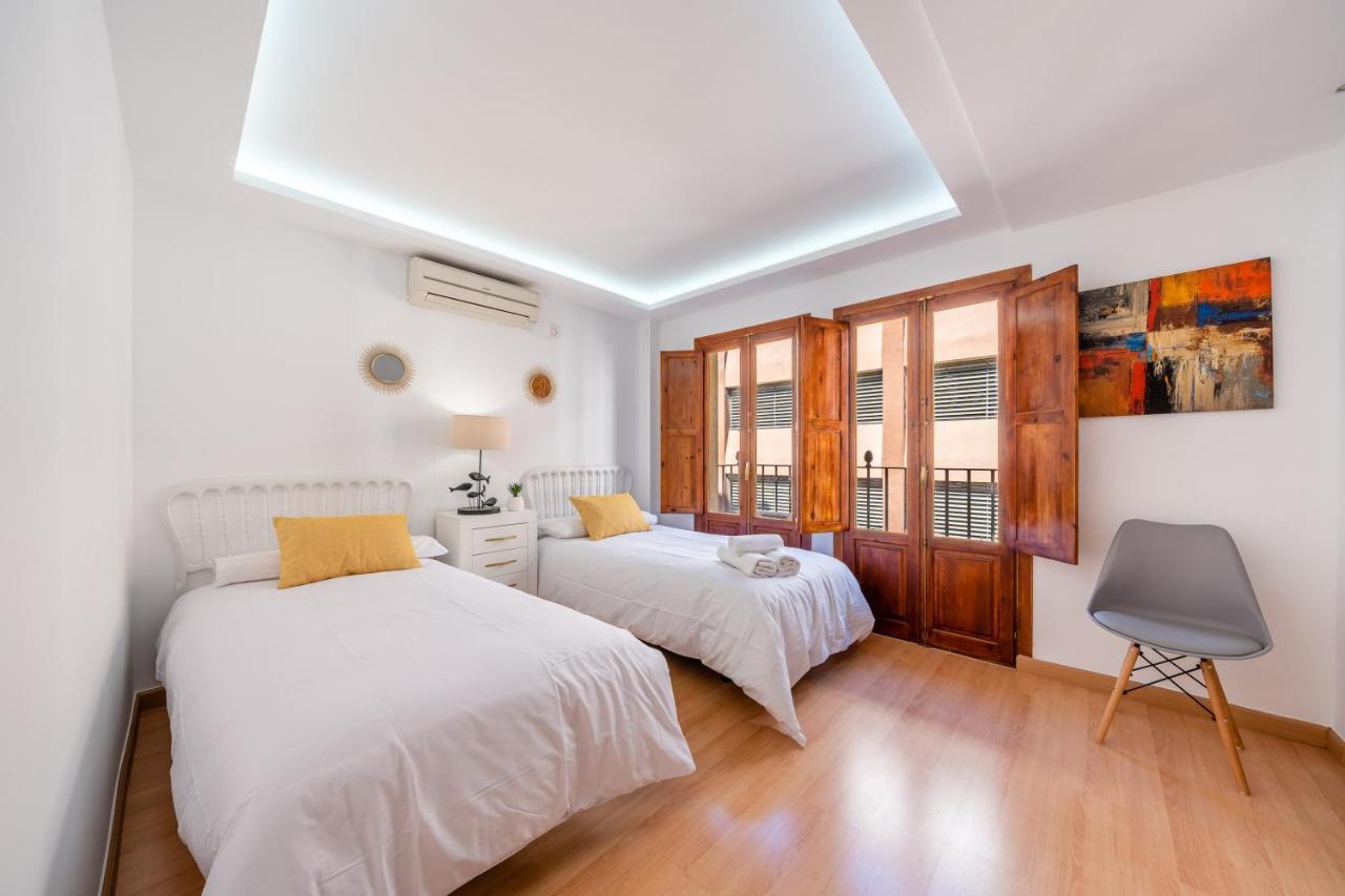 Historic City Centre - Premium Malaga Luaran gambar