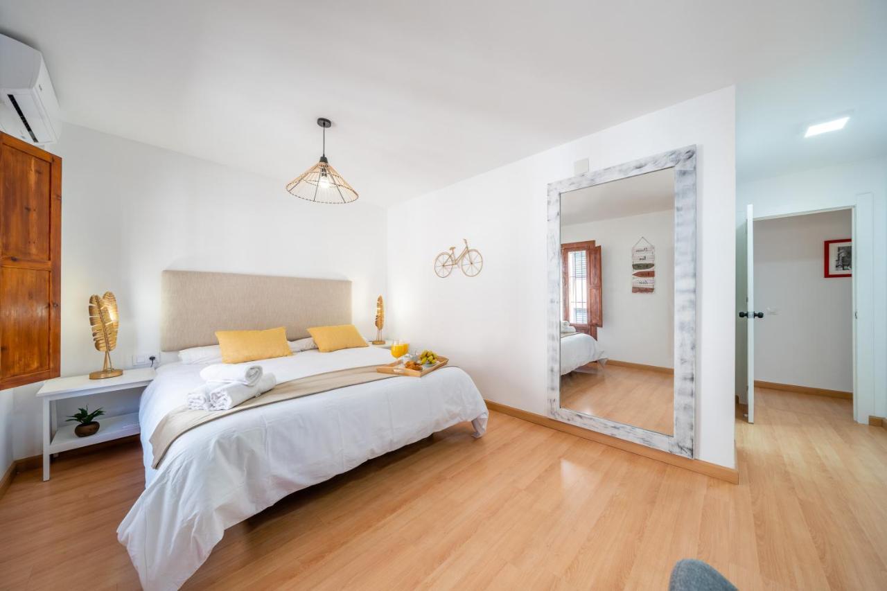 Historic City Centre - Premium Malaga Luaran gambar